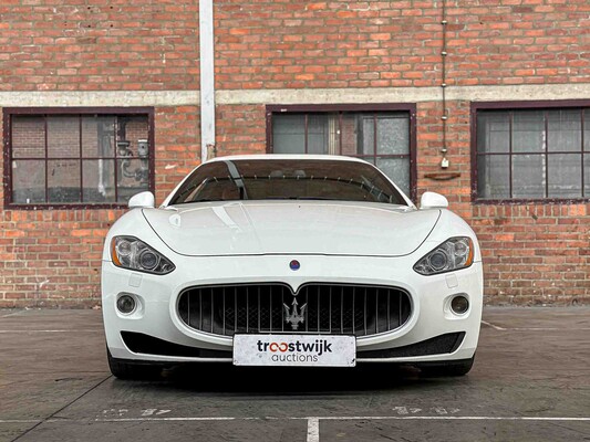 Maserati GranTurismo 4.2 V8 405pk 2008 Youngtimer