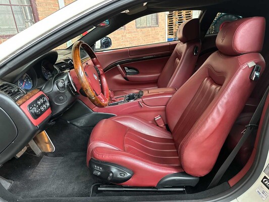 Maserati GranTurismo 4.2 V8 405pk 2008 Youngtimer