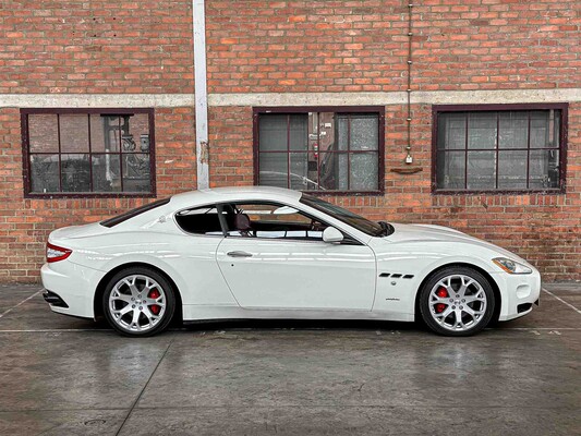 Maserati GranTurismo 4.2 V8 405pk 2008 Youngtimer
