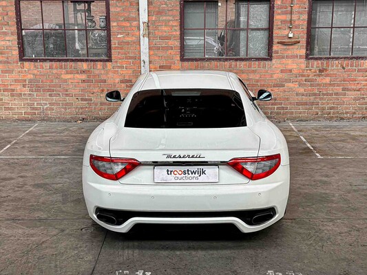 Maserati GranTurismo 4.2 V8 405pk 2008 Youngtimer