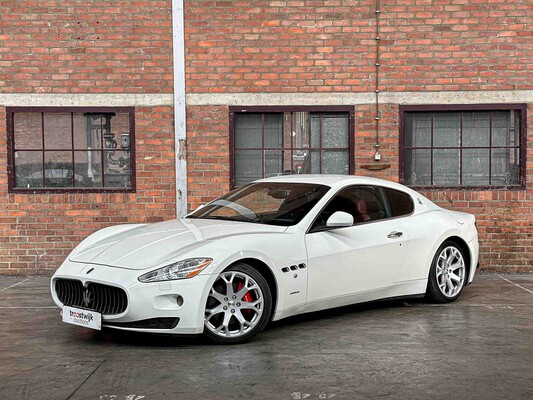 Maserati GranTurismo 4.2 V8 405pk 2008 Youngtimer