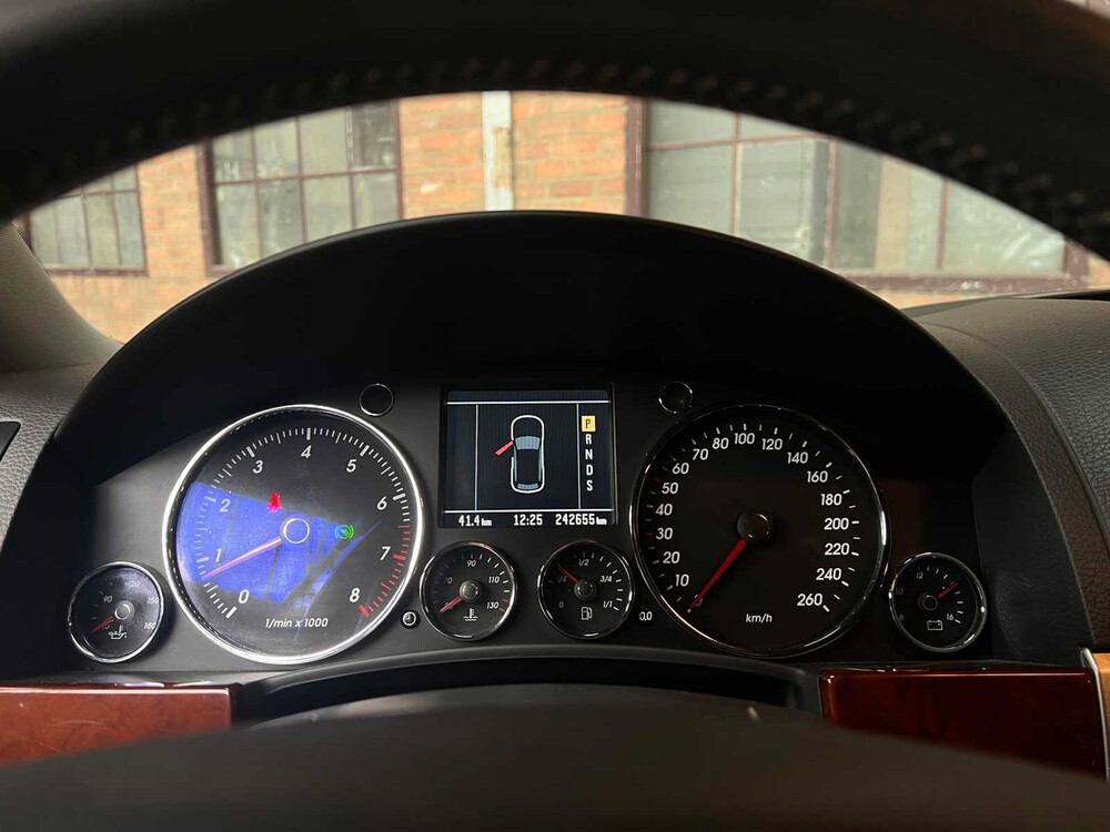 Volkswagen Touareg 3.2 V6 241PS 2005, 32-RF-TB Youngtimer