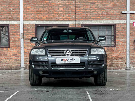 Volkswagen Touareg 3.2 V6 241pk 2005, 32-RF-TB Youngtimer