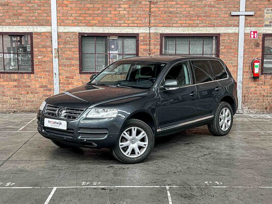 Volkswagen Touareg 3.2 V6 241pk 2005, 32-RF-TB Youngtimer