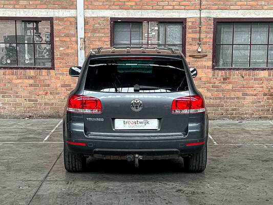 Volkswagen Touareg 3.2 V6 241pk 2005, 32-RF-TB Youngtimer