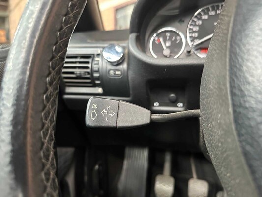 BMW Z3 Roadster Facelift 1.9i 118pk 2001, 64-GR-JN
