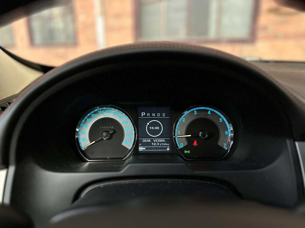 Jaguar XF SV8 4.2 Kompressor 416PS 2008 (Original-NL), 31-ZL-GR Youngtimer