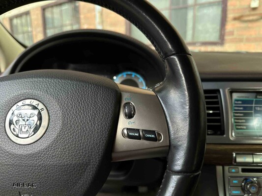 Jaguar XF SV8 4.2 Supercharged 416pk 2008 (Origineel-NL), 31-ZL-GR Youngtimer