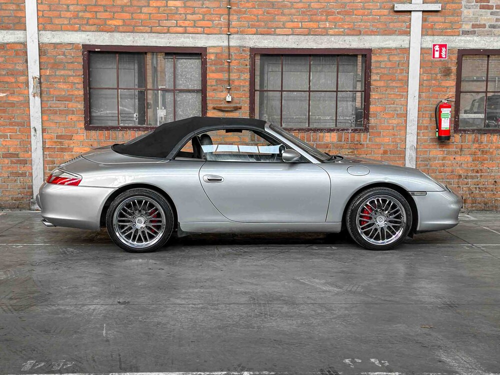 Porsche 911 Carrera Cabriolet 3.6 996 320PS 2003 Youngtimer