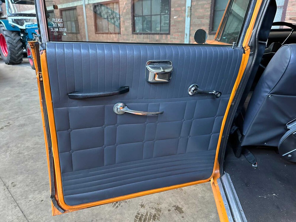 Checker Marathon Yellow Cab 3.8 TAXI 114PS 1982, J-267-HX