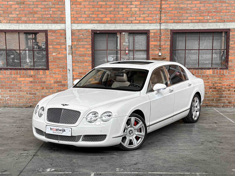 Bentley Continental Flying Spur 6.0 W12 525HP 2007 (53.000 KM) Youngtimer