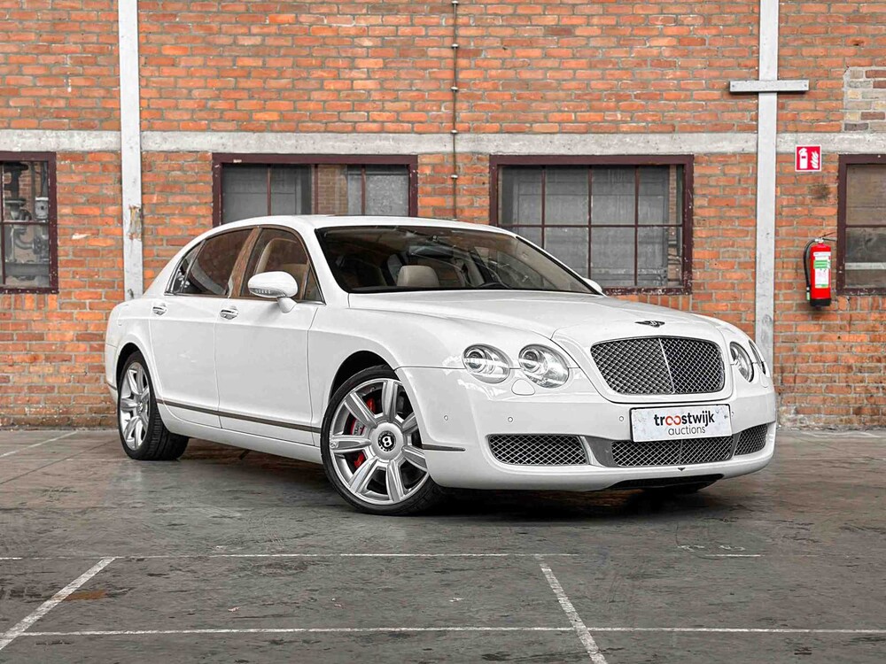 Bentley Continental Flying Spur 6.0 W12 525HP 2007 (53.000 KM) Youngtimer