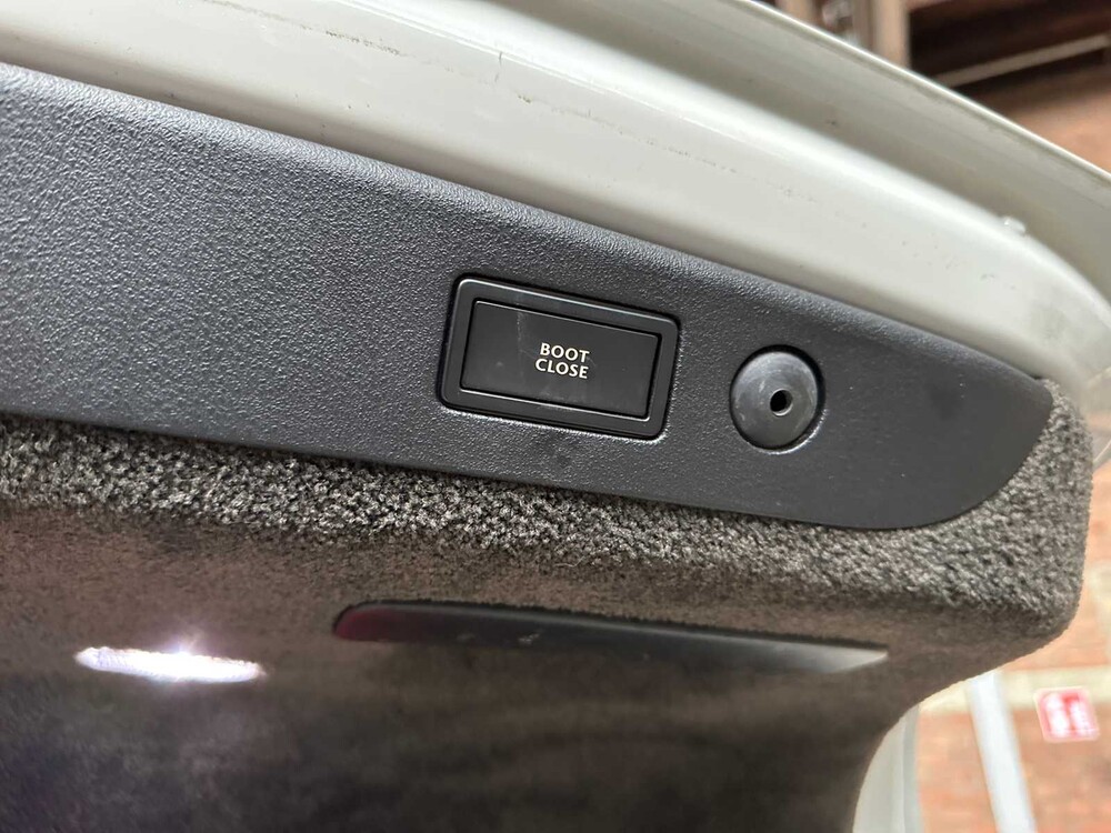 Bentley Continental Flying Spur 6.0 W12 525HP 2007 (53.000 KM) Youngtimer