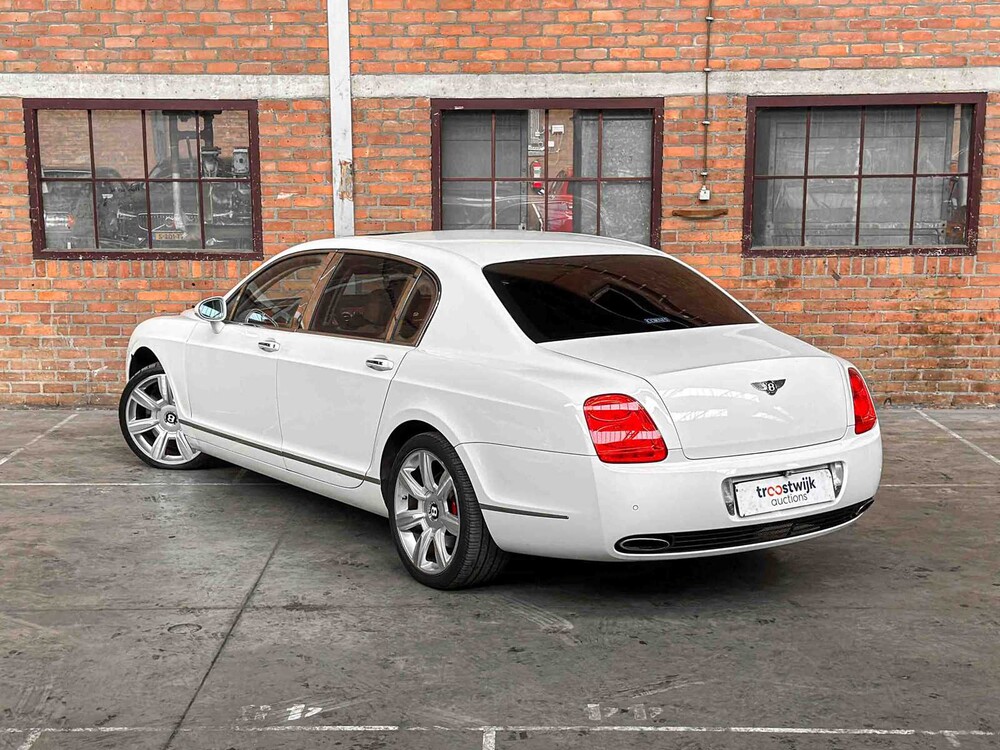 Bentley Continental Flying Spur 6.0 W12 525HP 2007 (53.000 KM) Youngtimer
