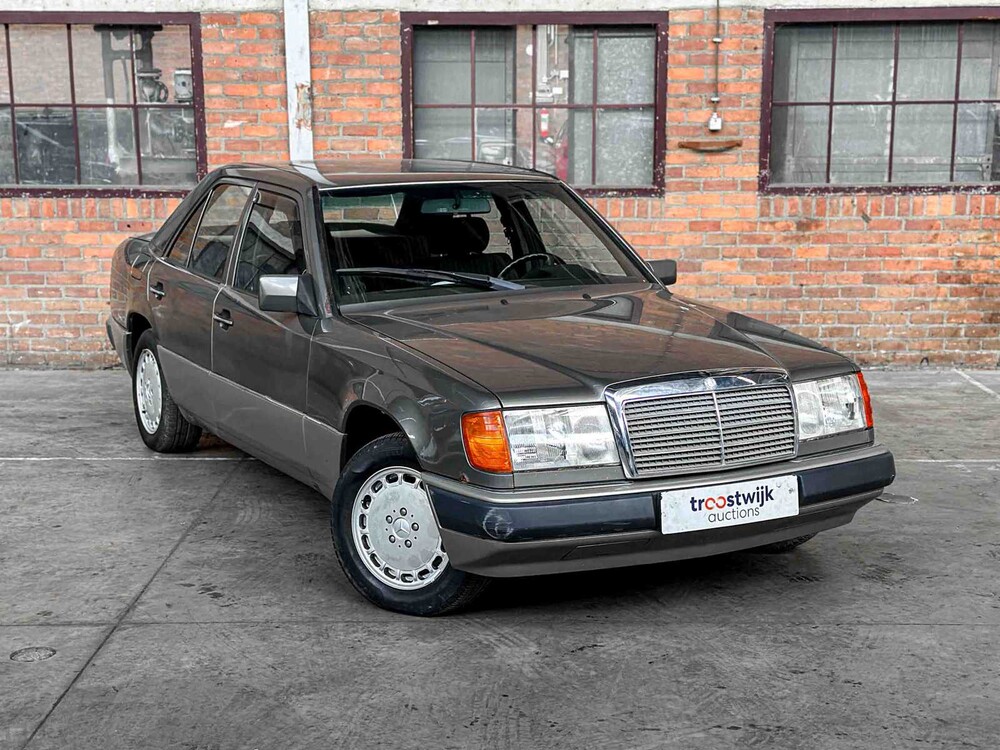 Mercedes-Benz 200E W124 2.0 122PS 1992