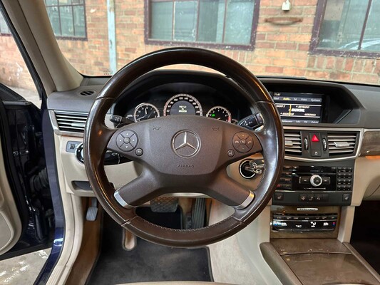 Mercedes-Benz E350 CGI Elegance E-Klasse 292pk 2009, 05-JPN-5 Youngtimer