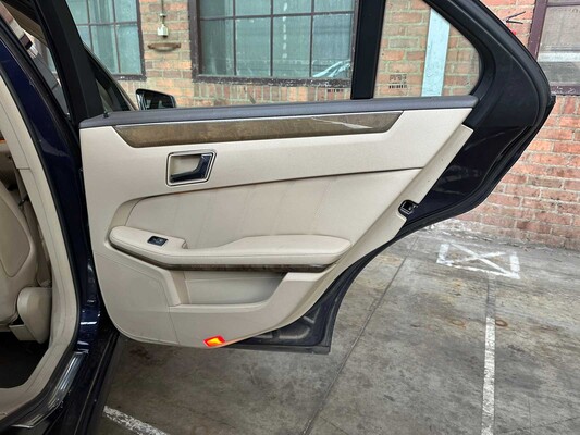 Mercedes-Benz E350 CGI Elegance E-Klasse 292pk 2009, 05-JPN-5 Youngtimer