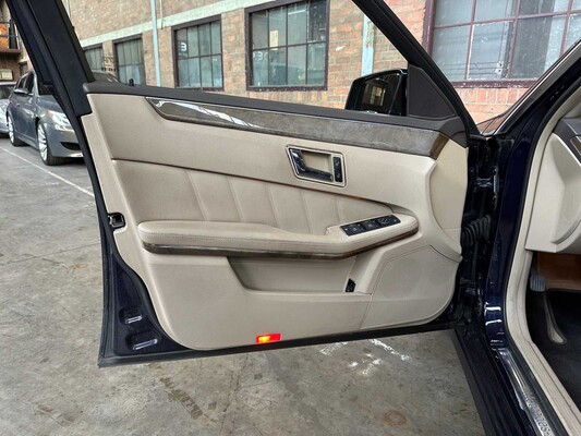 Mercedes-Benz E350 CGI Elegance E-Klasse 292pk 2009, 05-JPN-5 Youngtimer