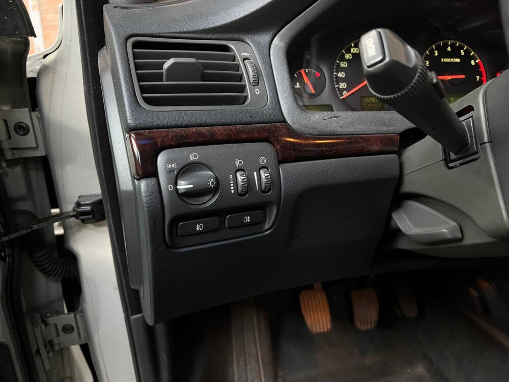 Volvo S80 2.4 Comfort 140PS 2000, H-877-JJ Youngtimer