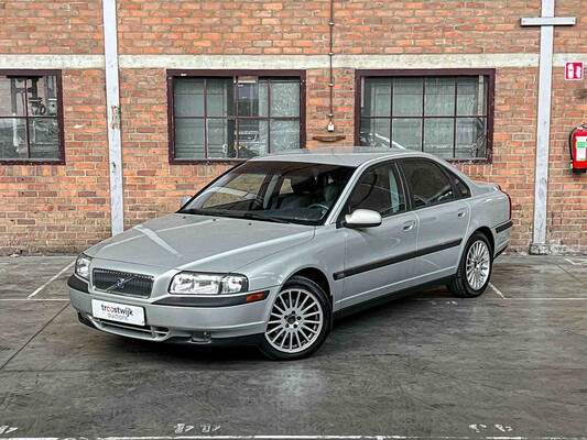 Volvo S80 2.4 Comfort 140pk 2000, H-877-JJ Youngtimer