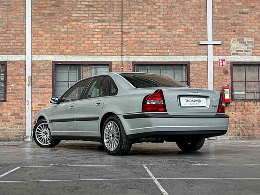 Volvo S80 2.4 Comfort 140pk 2000, H-877-JJ Youngtimer