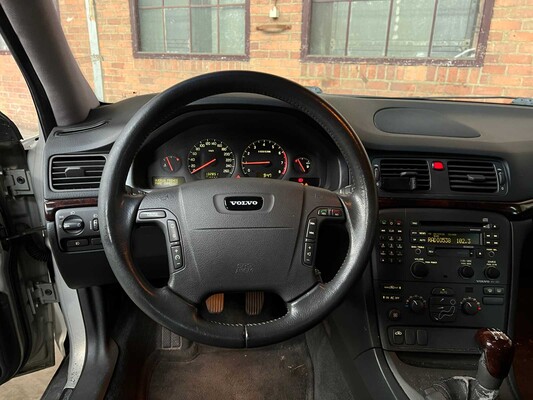 Volvo S80 2.4 Comfort 140pk 2000, H-877-JJ Youngtimer