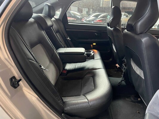 Volvo S80 2.4 Comfort 140pk 2000, H-877-JJ Youngtimer