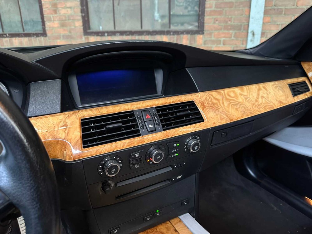 BMW M5 5.0 V10 500PS 2006 5er Youngtimer