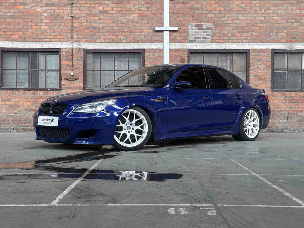 BMW M5 5.0 V10 E60 507PS 2008 5er Youngtimer