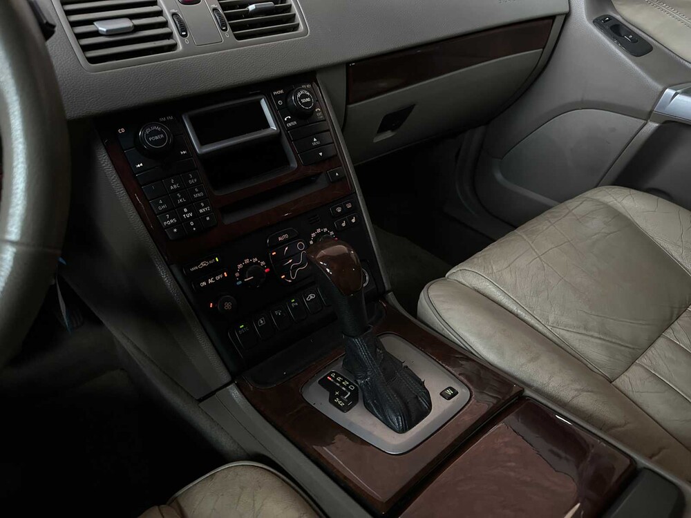 Volvo XC90 4.4 V8 315PS 2005 Youngtimer