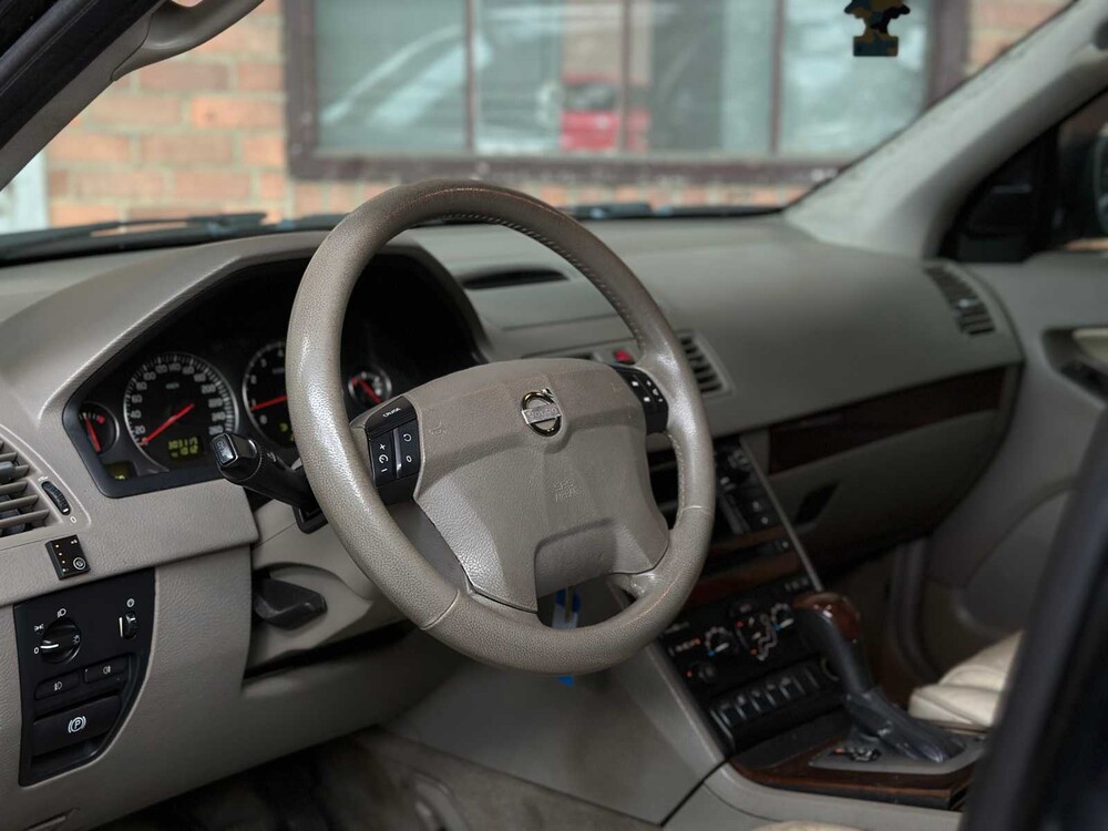 Volvo XC90 4.4 V8 315PS 2005 Youngtimer