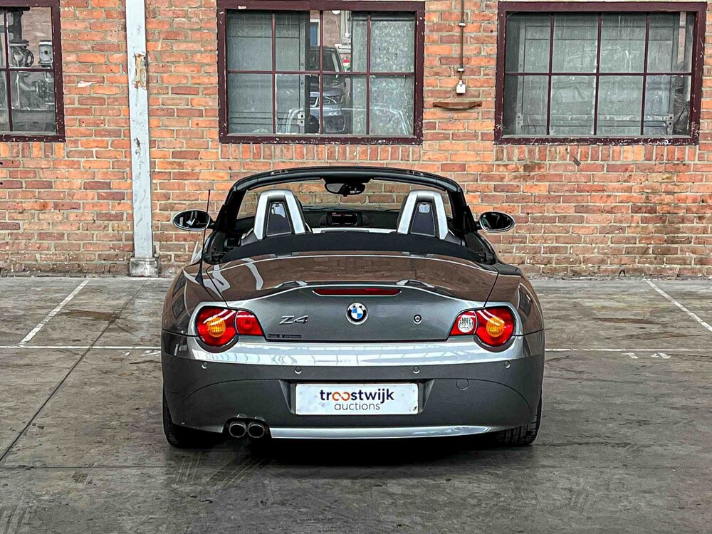 BMW Z4 Roadster 3.0i S 231PS 2004 (Hardtop + Softtop), 36-NV-HZ Youngtimer