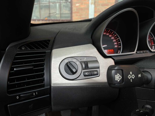 BMW Z4 Roadster 3.0i S 231pk 2004 (Hardtop + Softtop), 36-NV-HZ Youngtimer