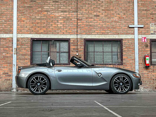 BMW Z4 Roadster 3.0i S 231pk 2004 (Hardtop + Softtop), 36-NV-HZ Youngtimer