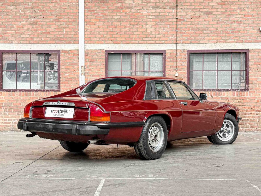 Jaguar XJS 5.3 V12 Coupé 295PS 1977 (Original-NL), PT-03-FN