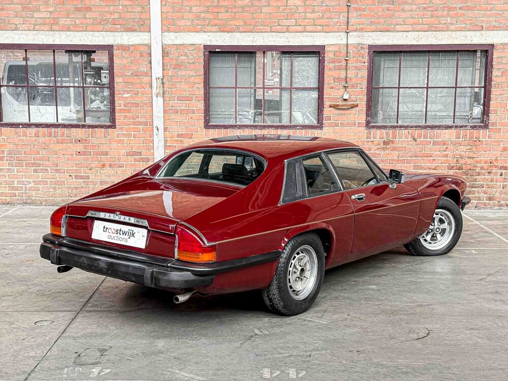 Jaguar XJS 5.3 V12 Coupé 295PS 1977 (Original-NL), PT-03-FN