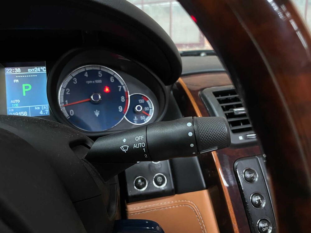 Maserati Quattroporte 4.2 V8 400PS ZF (19.200 KM) 2008 Youngtimer