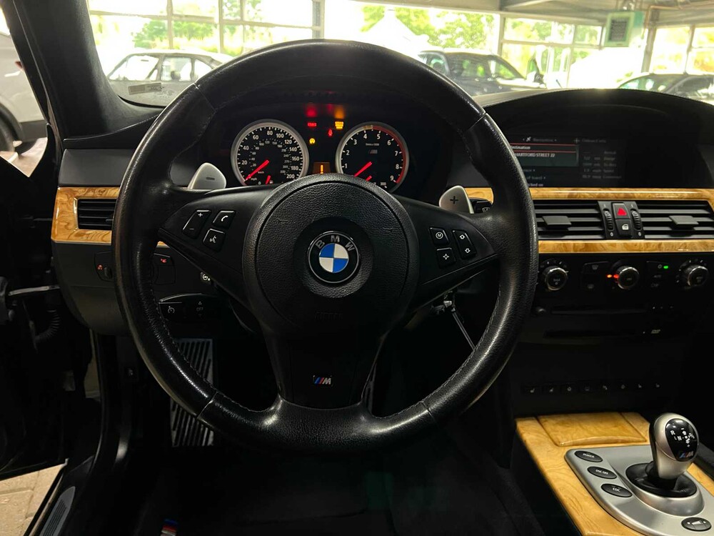BMW M5 5.0 V10 500PS 2007 5er Youngtimer