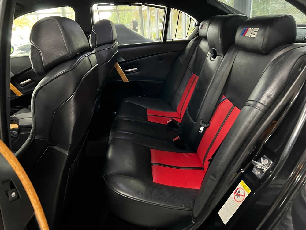 BMW M5 5.0 V10 500PS 2007 5er Youngtimer