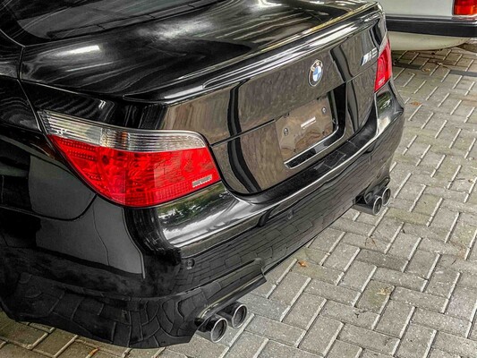 BMW M5 5.0 V10 500pk 2007 5-serie Youngtimer