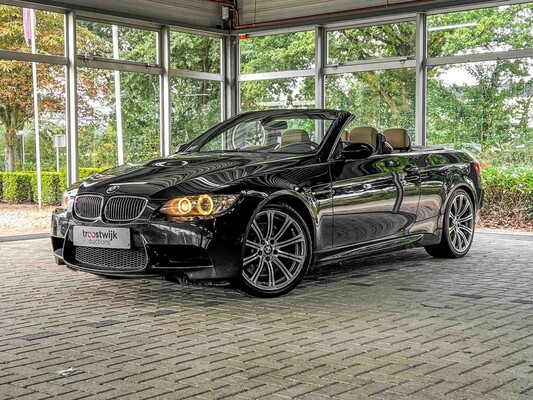 BMW M3 Cabriolet E93 4.0 V8 420pk 2008 HANDGESCHAKELD Youngtimer