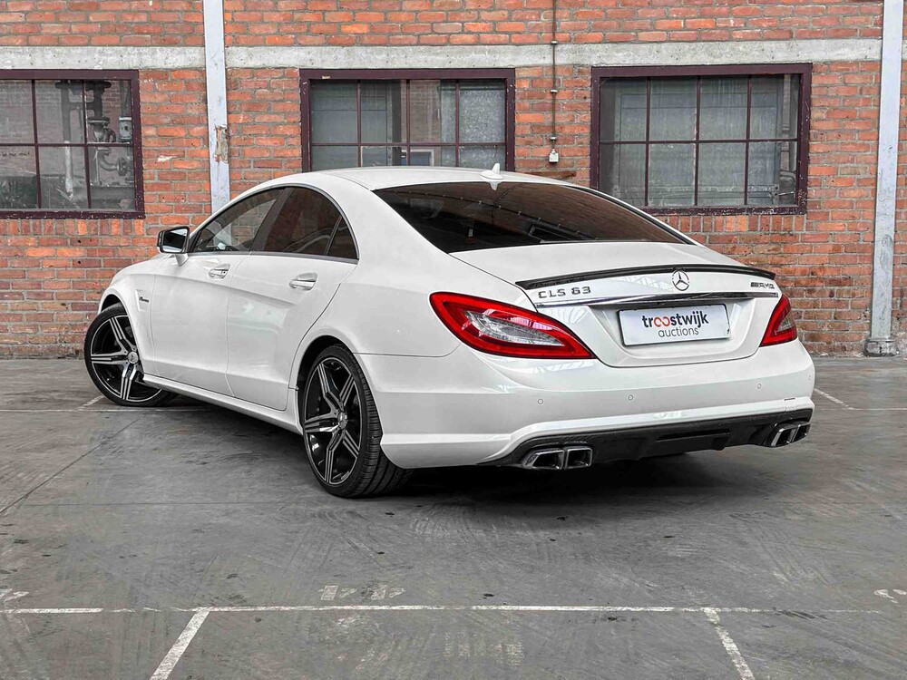 Mercedes-Benz CLS63 AMG 5.5 V8 525PS 2012 CLS-Klasse (53.000 KM)