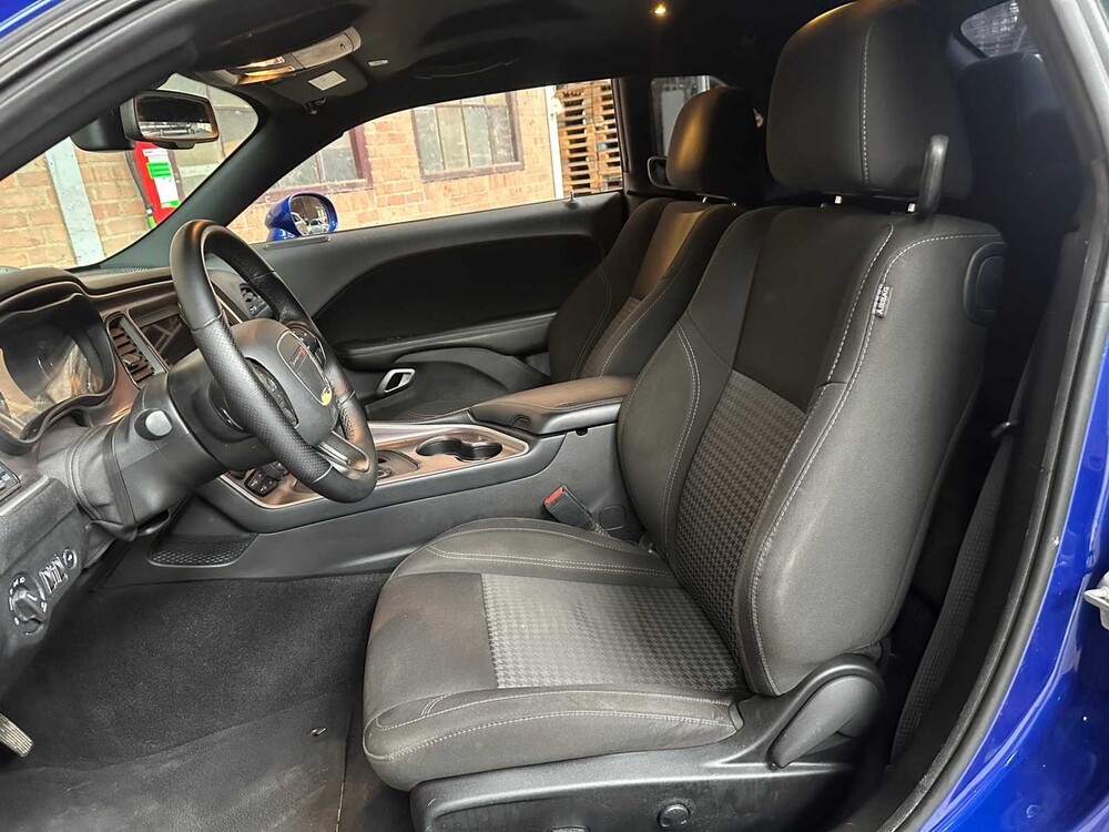 Dodge Challenger SXT 3.6 V6 305PS 2022