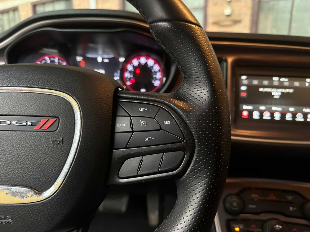 Dodge Challenger SXT 3.6 V6 305PS 2022