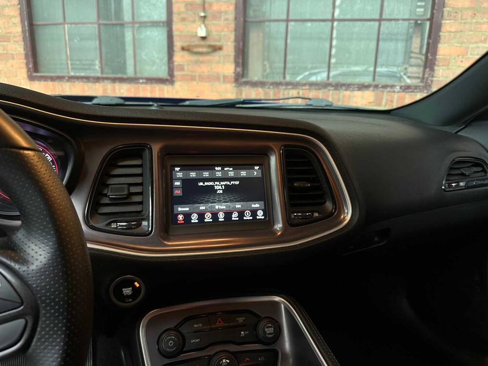 Dodge Challenger SXT 3.6 V6 305PS 2022