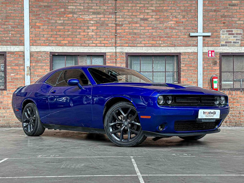 Dodge Challenger SXT 3.6 V6 305PS 2022