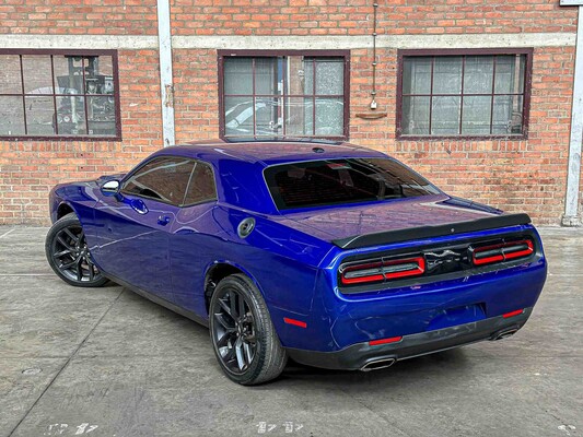 Dodge Challenger SXT 3.6 V6 305pk 2022
