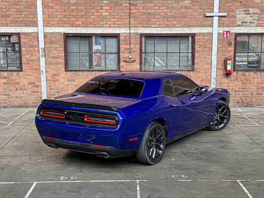 Dodge Challenger SXT 3.6 V6 305pk 2022