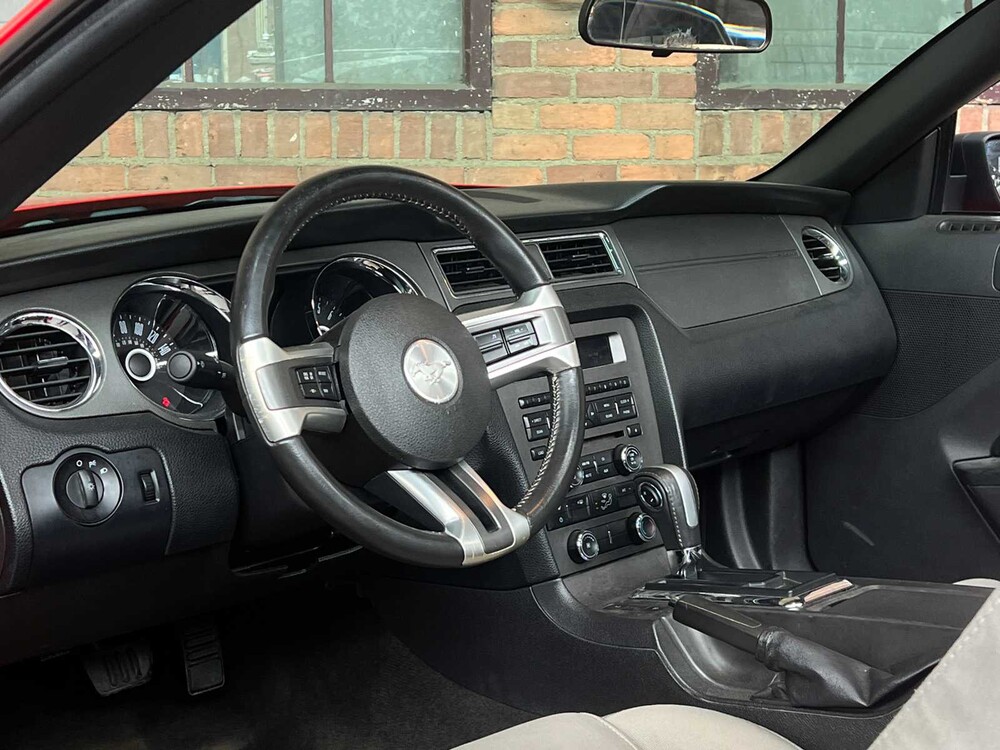 Ford Mustang 3.7 V6 310PS 2014