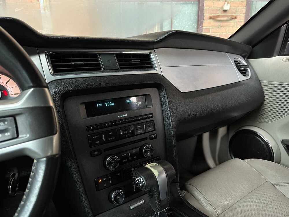 Ford Mustang Cabrio 3.7 V6 310PS 2011